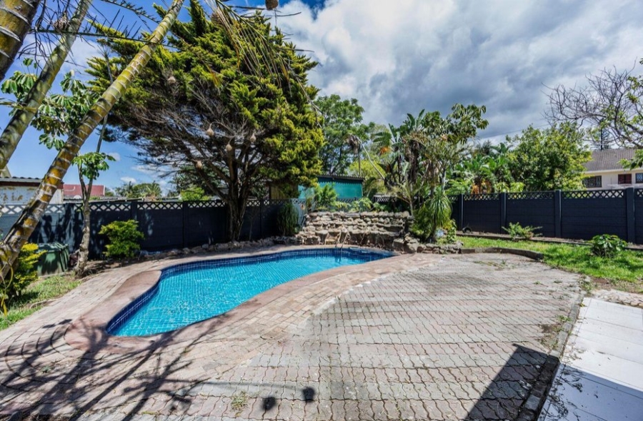 4 Bedroom Property for Sale in Sunnyridge Eastern Cape